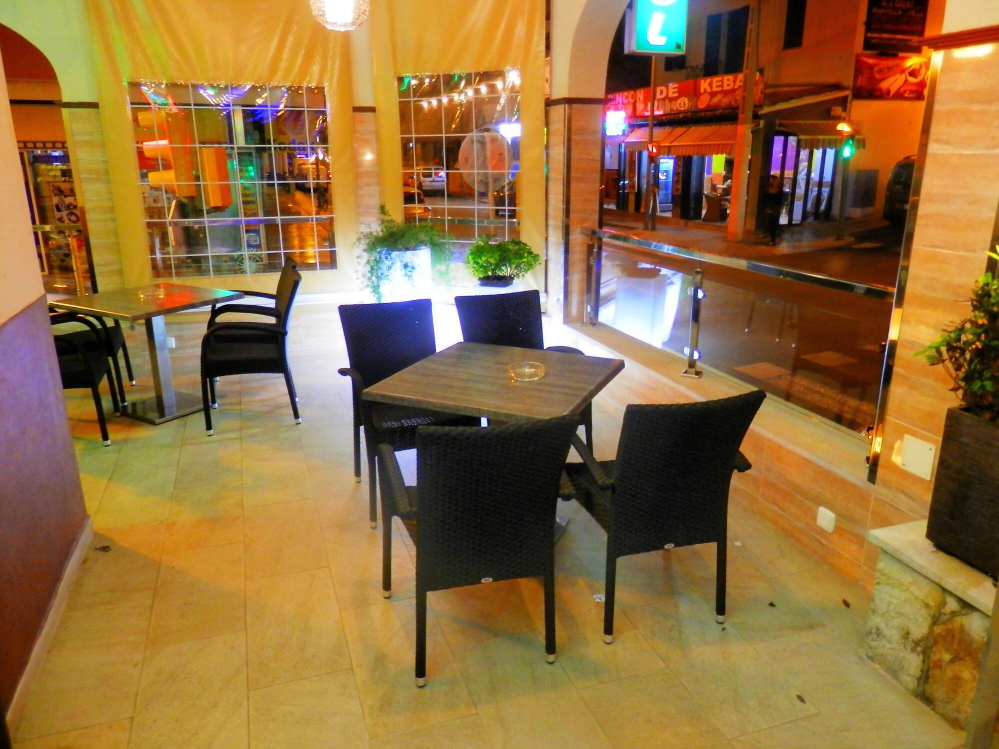 Hotel Playa Sol El Arenal  Extérieur photo